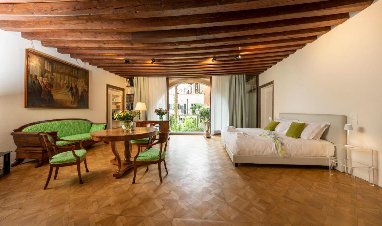 ונציה Mocenigo Grand Canal Luxury Suites מראה חיצוני תמונה