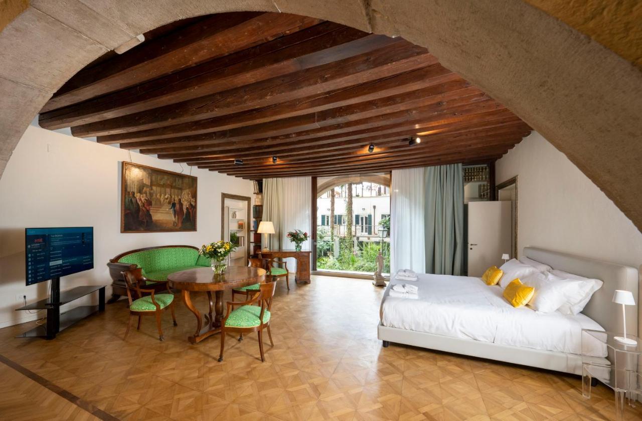 ונציה Mocenigo Grand Canal Luxury Suites מראה חיצוני תמונה