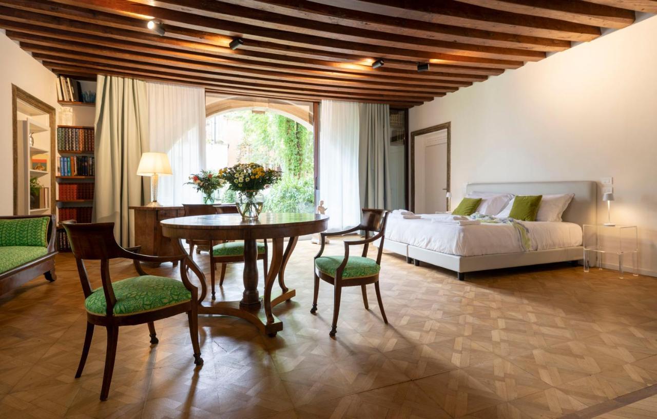 ונציה Mocenigo Grand Canal Luxury Suites מראה חיצוני תמונה